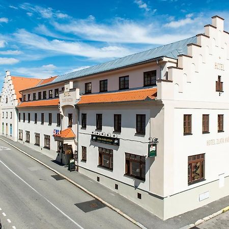 Hotel Zlatá Hvězda Vimperk Exterior foto