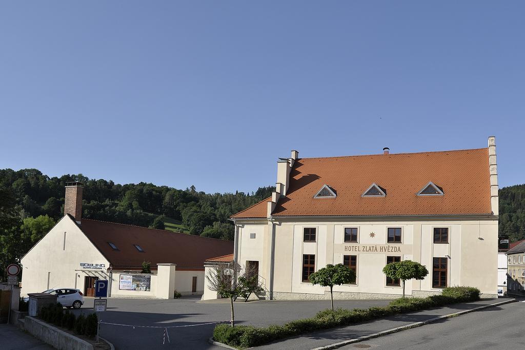 Hotel Zlatá Hvězda Vimperk Exterior foto